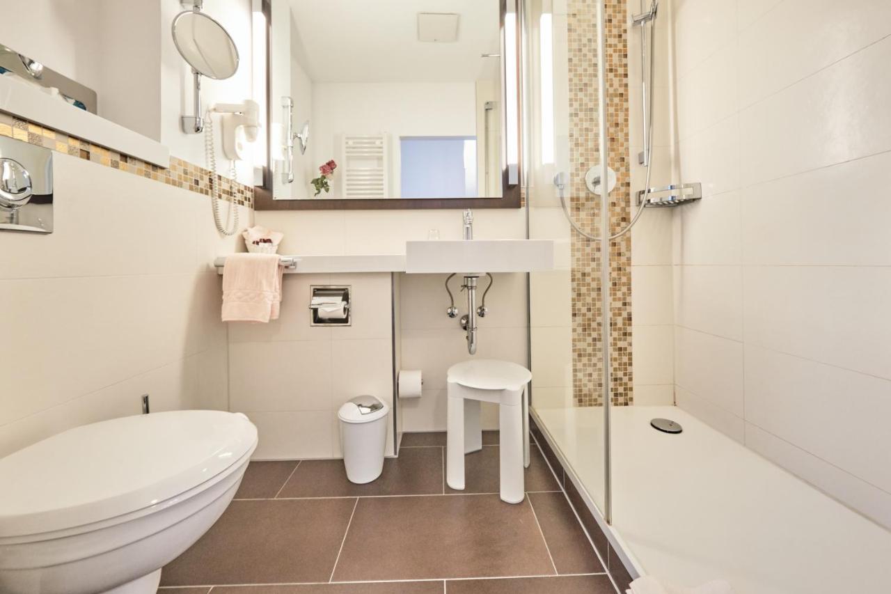 Hotel Haus Berlin Бонн Екстер'єр фото