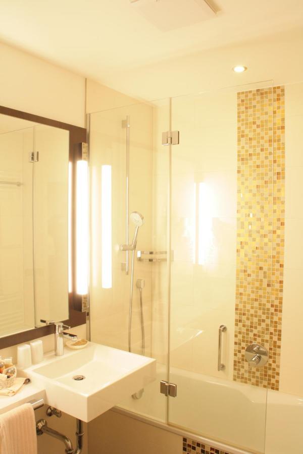 Hotel Haus Berlin Бонн Екстер'єр фото