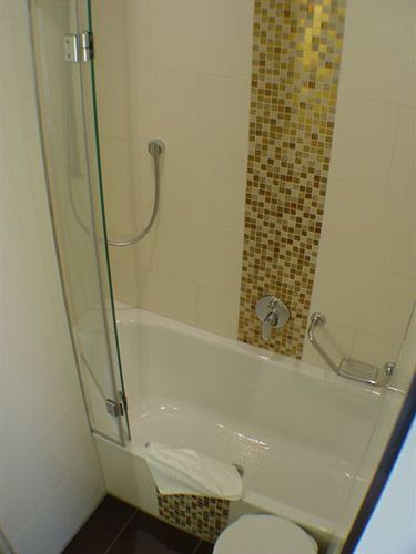 Hotel Haus Berlin Бонн Екстер'єр фото